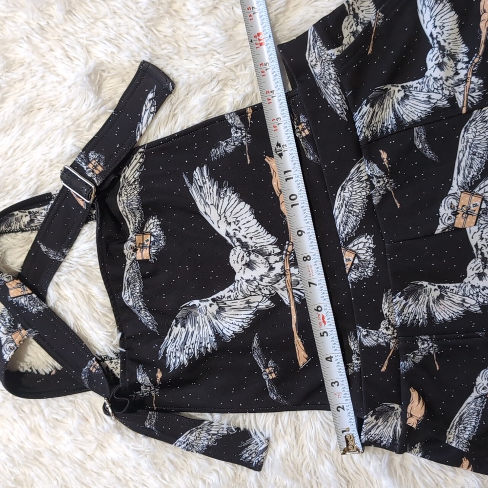 Blackmilk x Harry Potter Owl Post Hedwig Broomstick Short Overalls Large - Picture 11 of 12